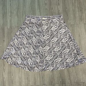 LOFT Navy & White Patterned Skirt - Size M
